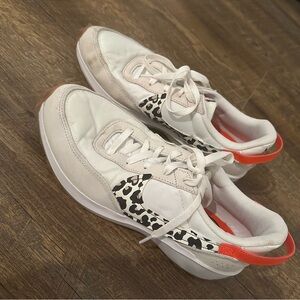 Nike Sneakers - Size 11 - Like New